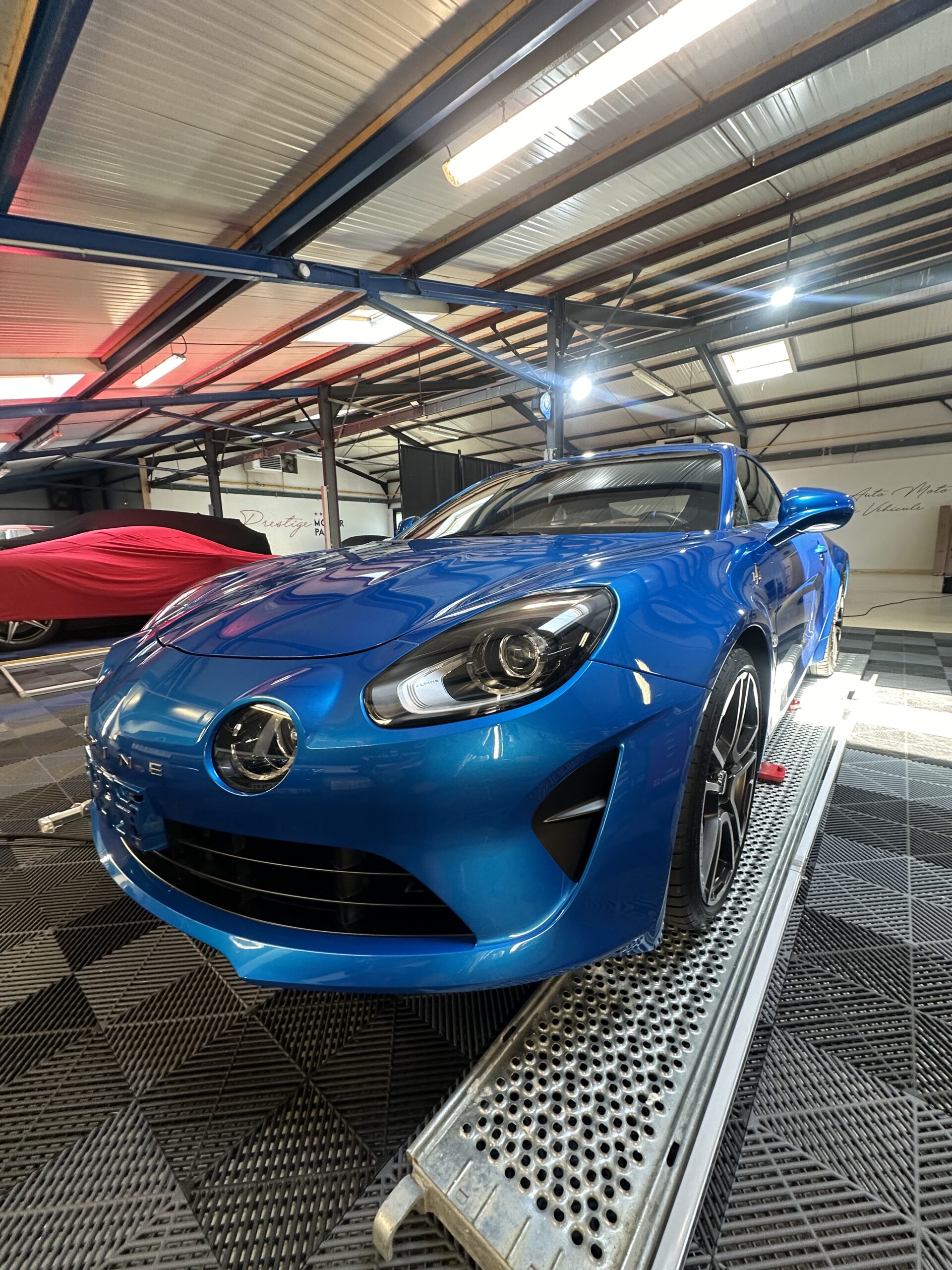 photo_pole_cover_grenoble_Isere_covering_wrapping_ppf_pose8